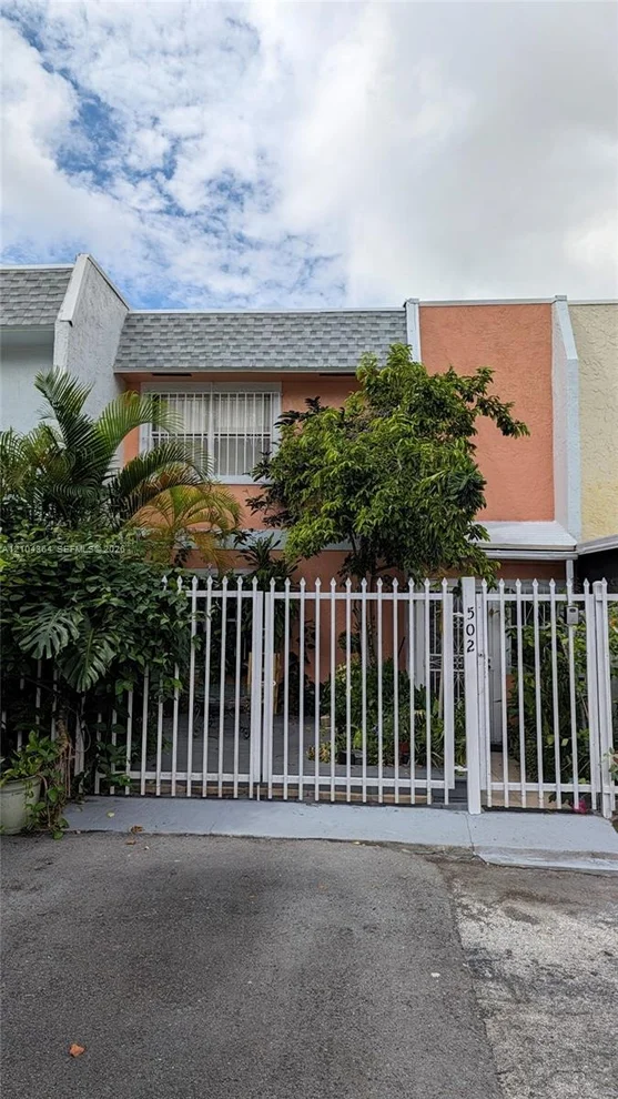 Unit for sale at 502 NW 11th St, Miami, FL 33136