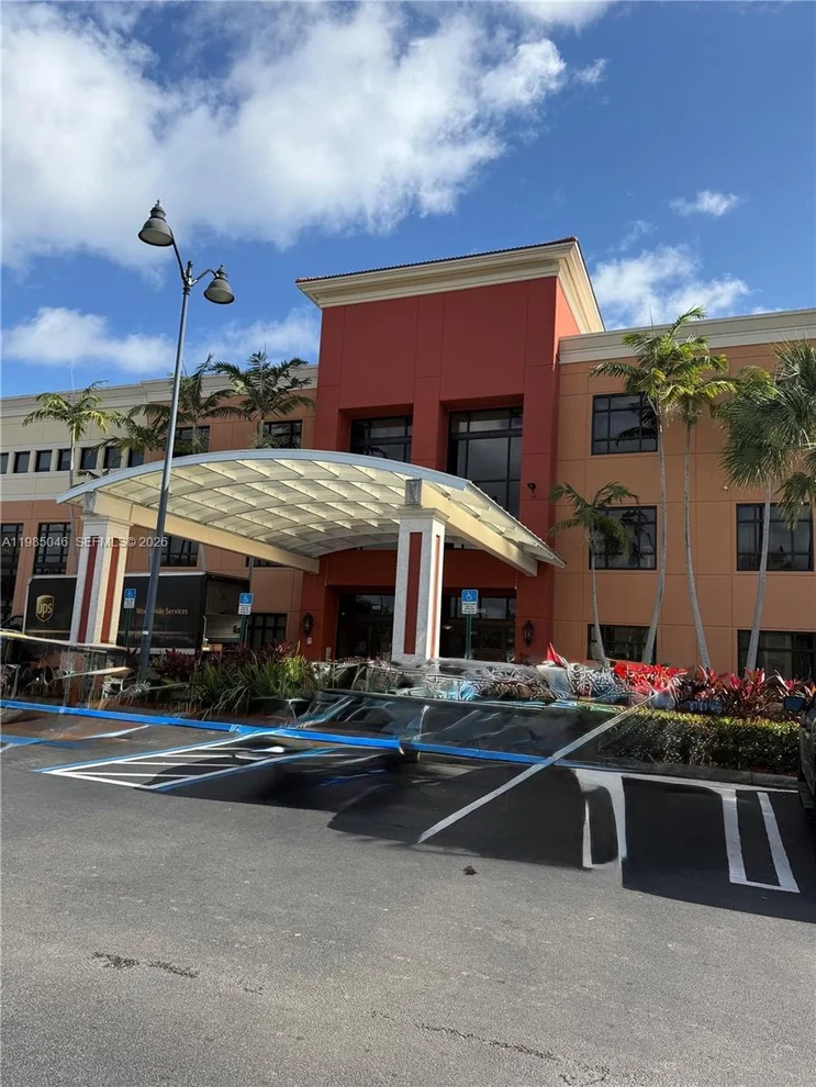Unit for sale at 925 NE 30th Ter, Homestead, FL 33033
