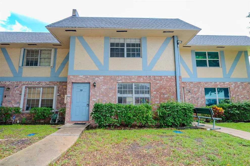 Unit for sale at 7501 Kimberly Blvd, North Lauderdale, FL 33068