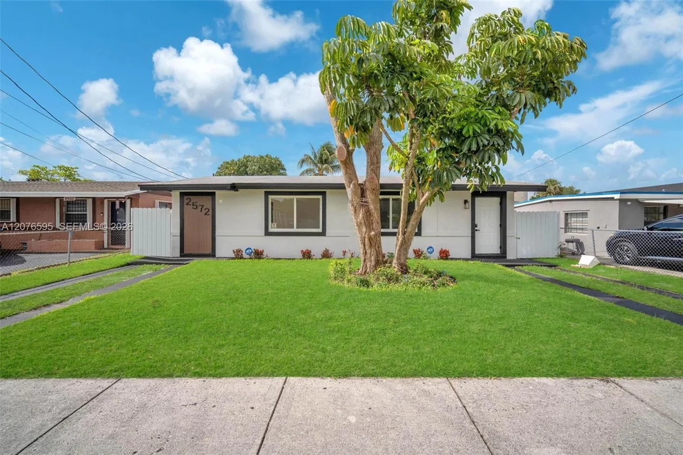 Unit for sale at 2572 NW 20th St, Fort Lauderdale, FL 33311