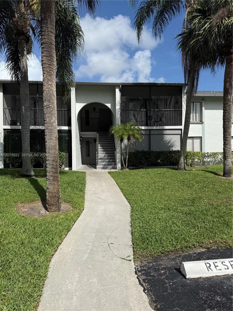 Unit for sale at 1014 Green Pine Blvd, West Palm Beach, FL 33409