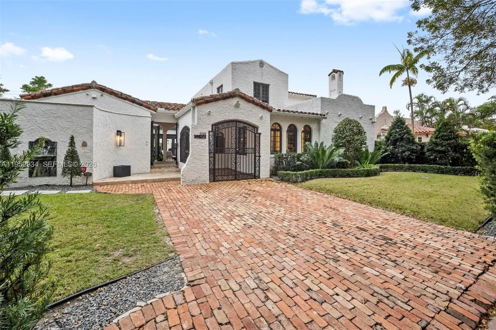 Unit for sale at 1236 Obispo Ave, Coral Gables, FL 33134