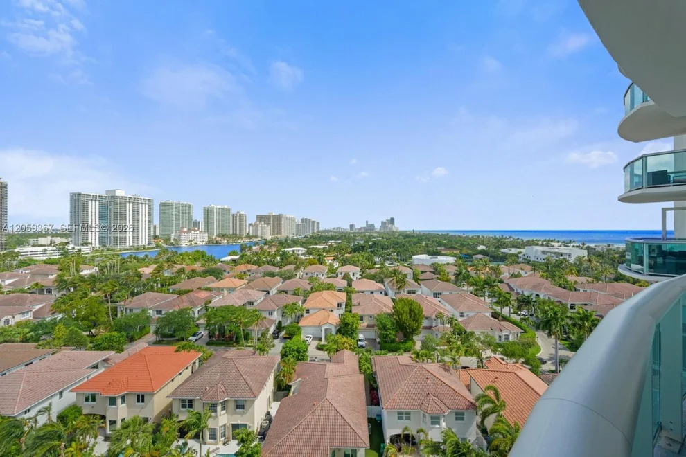 Unit for sale at 19370 Collins Ave, Sunny Isles Beach, FL 33160