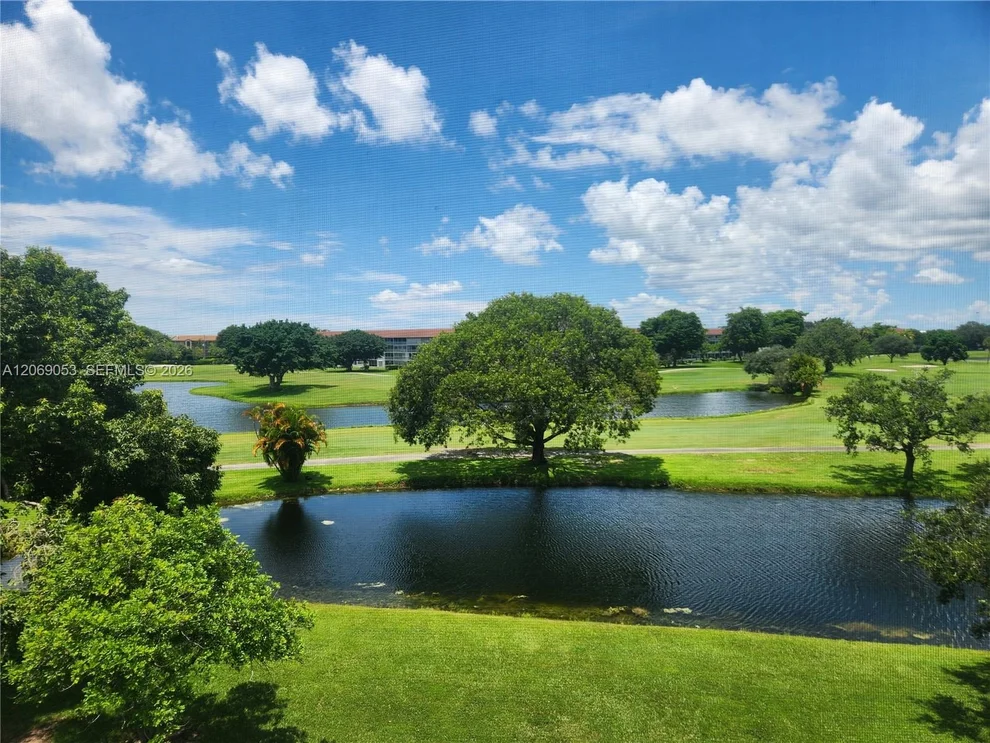 Unit for sale at 750 SW 133rd Ter, Pembroke Pines, FL 33027