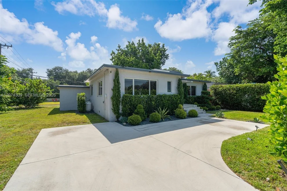 Unit for sale at 8911 N Miami Ave, El Portal, FL 33150