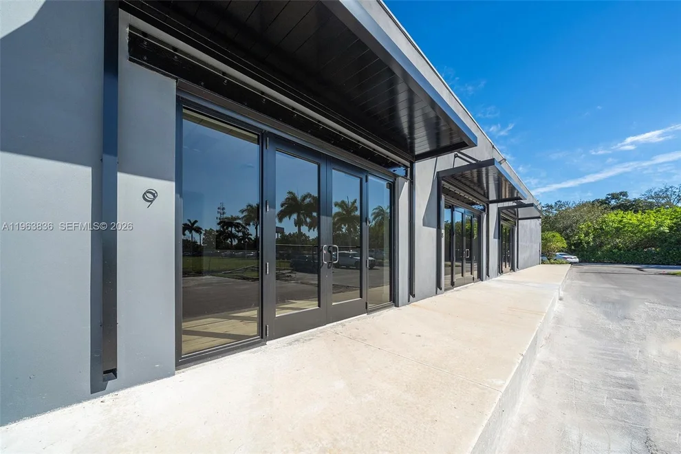 Unit for sale at 1930 N 30th Road, Hollywood, FL 33021