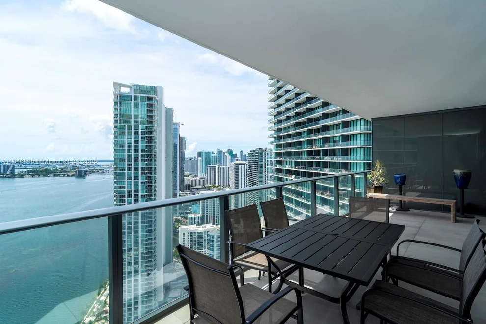 Unit for sale at 650 NE 32nd St, Miami, FL 33137