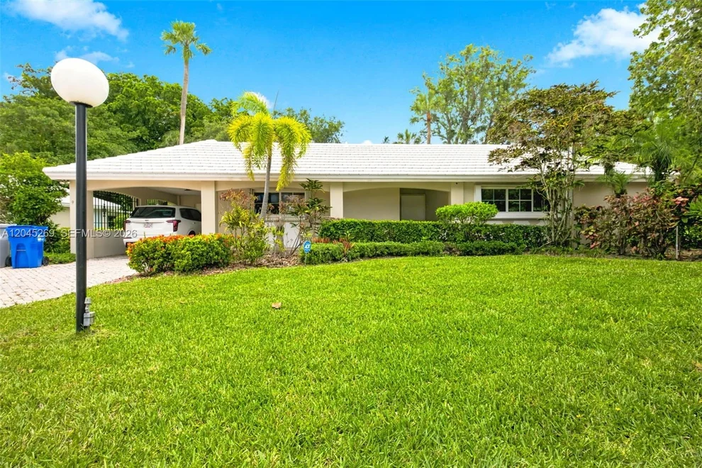 Unit for sale at 908 Cypress Ter, Pompano Beach, FL 33069