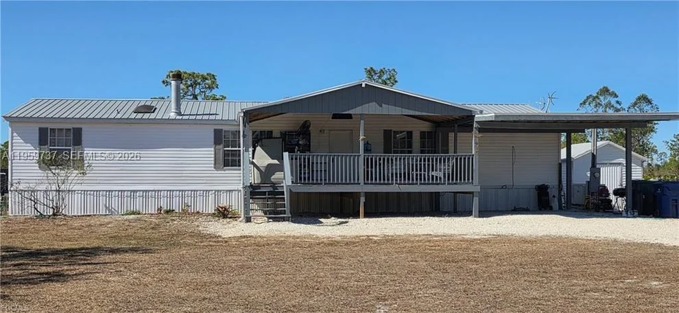 Unit for sale at 1627 Sunset Tr, La Belle, FL 33935