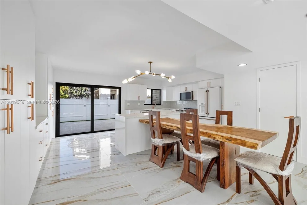 Unit for sale at 16449 NE 26th Ave, North Miami Beach, FL 33160