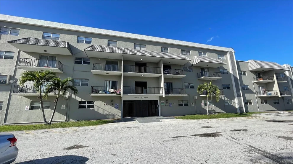 Unit for sale at 5100 SW 41st St, Pembroke Park, FL 33023