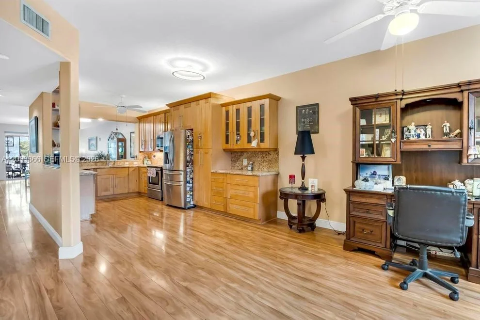 Unit for sale at 7727 Southampton Ter, Tamarac, FL 33321