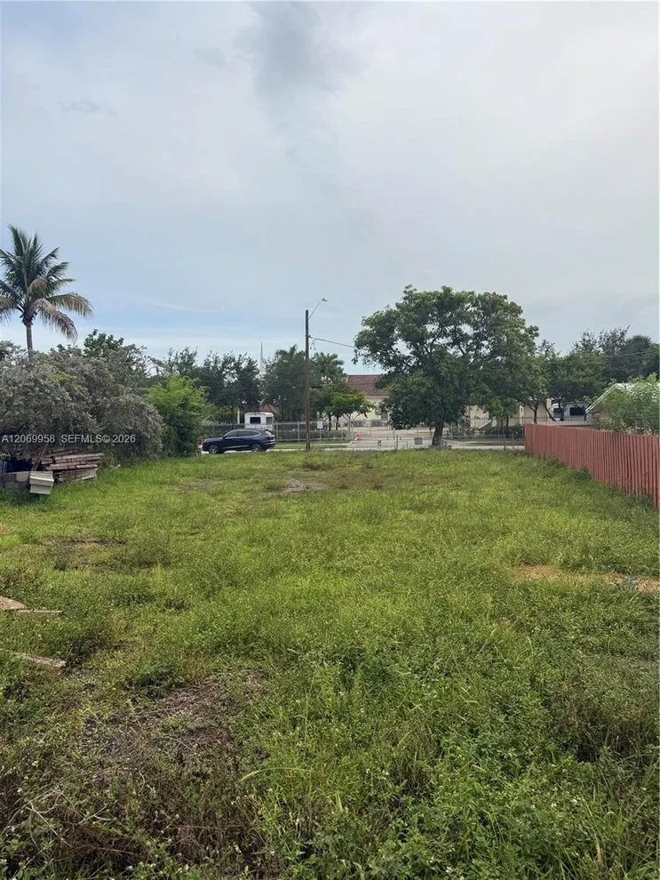 Unit for sale at 325 NW 4th St, Pompano Beach, FL 33060