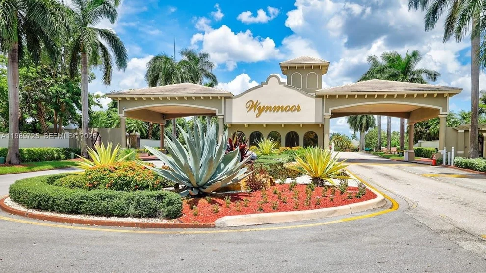 Unit for sale at 4801 Martinique Pl, Coconut Creek, FL 33066