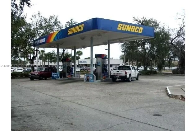 Unit for sale at 895 N Nova, Daytona, FL 32117