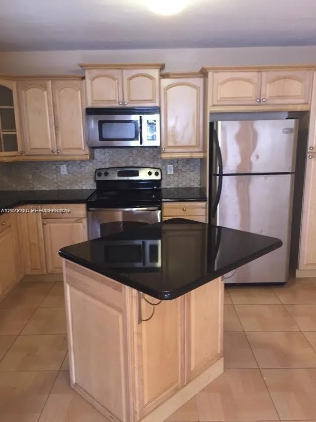 Unit for sale at 4524 SW 54th St, Dania Beach, FL 33314