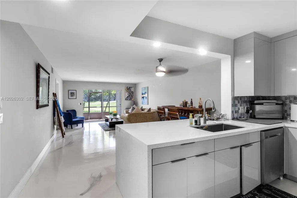 Unit for sale at 900 SW 128th Ave, Pembroke Pines, FL 33027