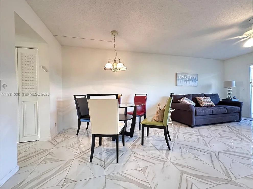Unit for sale at 569 N Fanshaw  N, Boca Raton, FL 33434