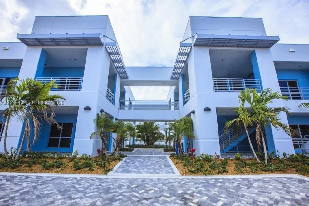 Unit for sale at 1500 NW 89th Ct, Doral, FL 33172