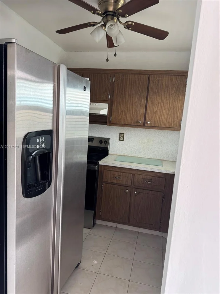 Unit for sale at 9041 Sunrise Lakes Blvd, Sunrise, FL 33322
