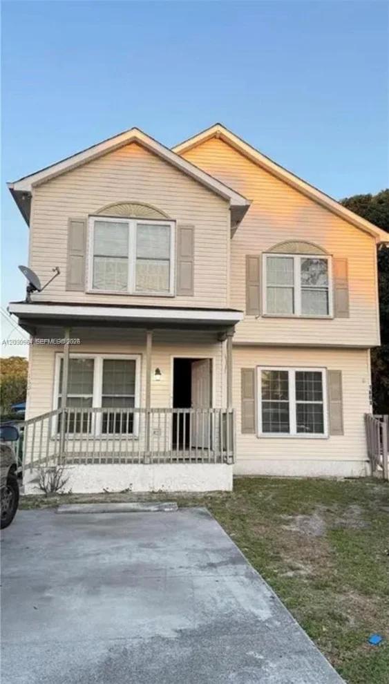 Unit for sale at 1742 SW 44th Ter, Fort Lauderdale, FL 33317