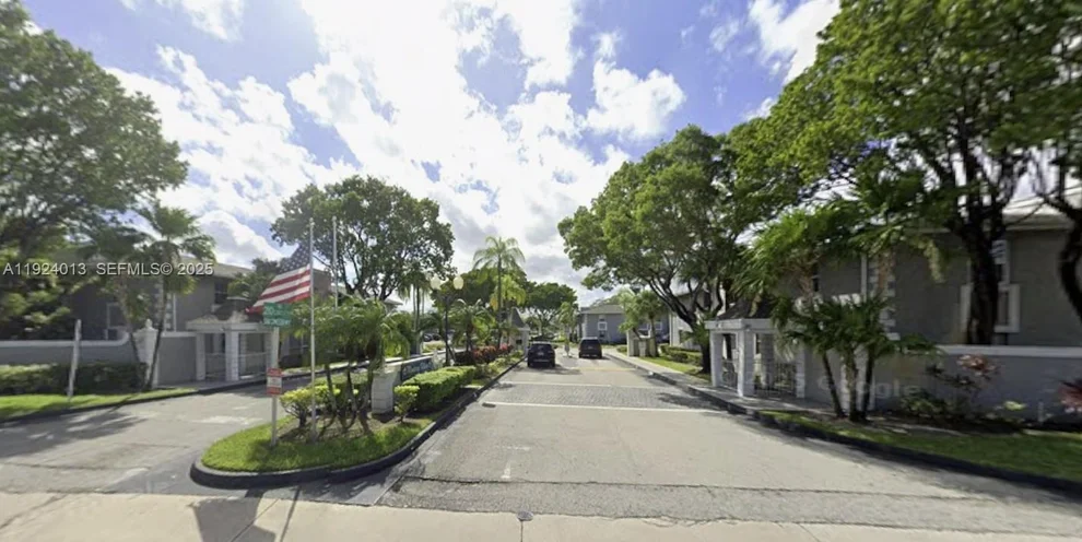 Unit for sale at 464 NE 210th Cir Ter, Miami, FL 33179