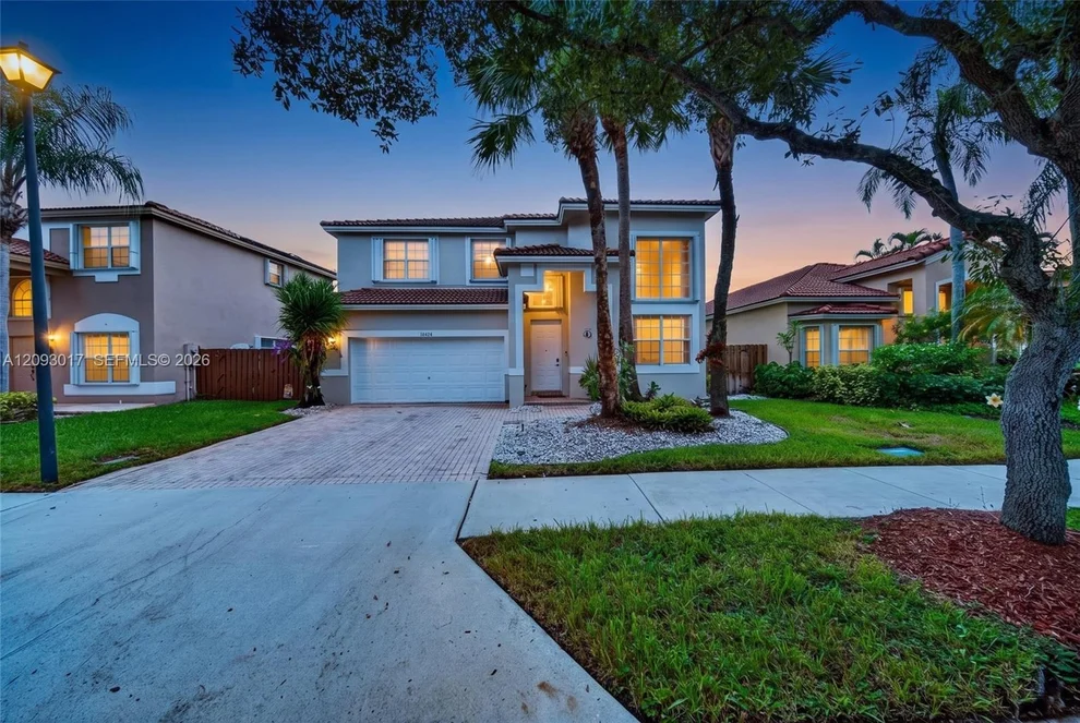 Unit for sale at 16424 Sapphire Pl, Weston, FL 33331