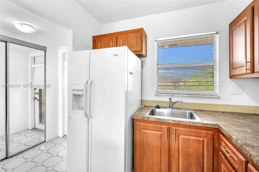 Unit for sale at 2720 N Pine Island Rd, Sunrise, FL 33322
