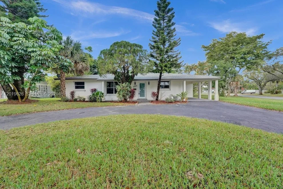 Unit for sale at 101 SW 53rd Ave, Plantation, FL 33317