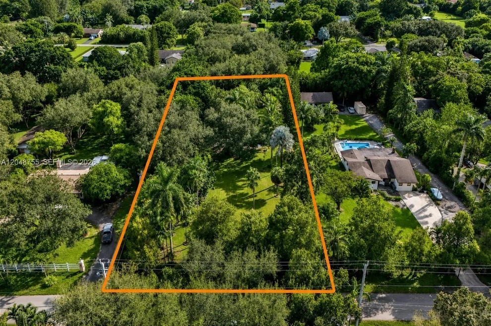 Unit for sale at 14270 SW 20th St, Davie, FL 33325