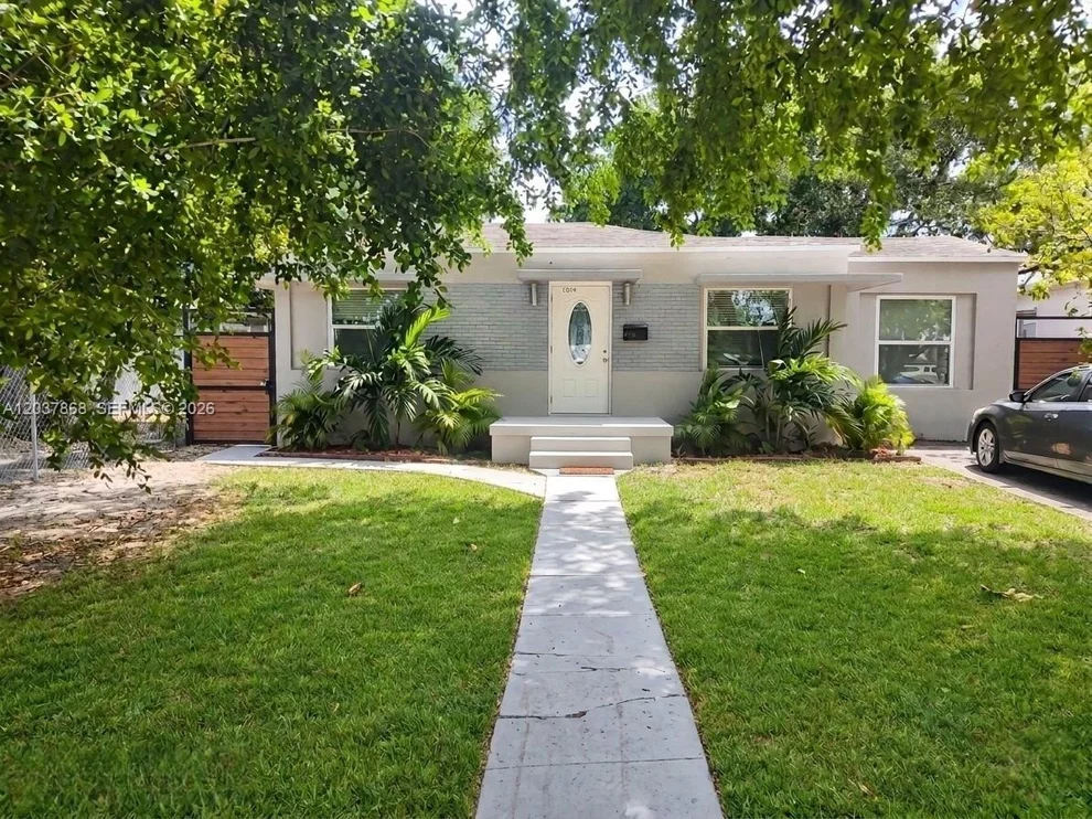 Unit for sale at 2434 Polk St, Hollywood, FL 33020
