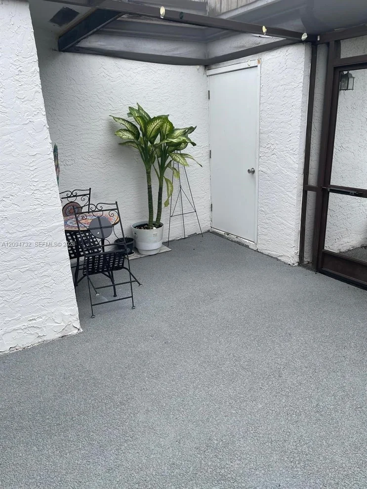 Unit for sale at 9277 Wedgewood Ln, Tamarac, FL 33321