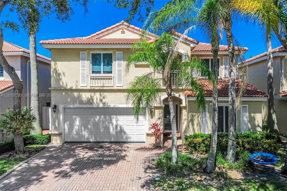 Unit for sale at 1065 Weeping Willow Way, Hollywood, FL 33019
