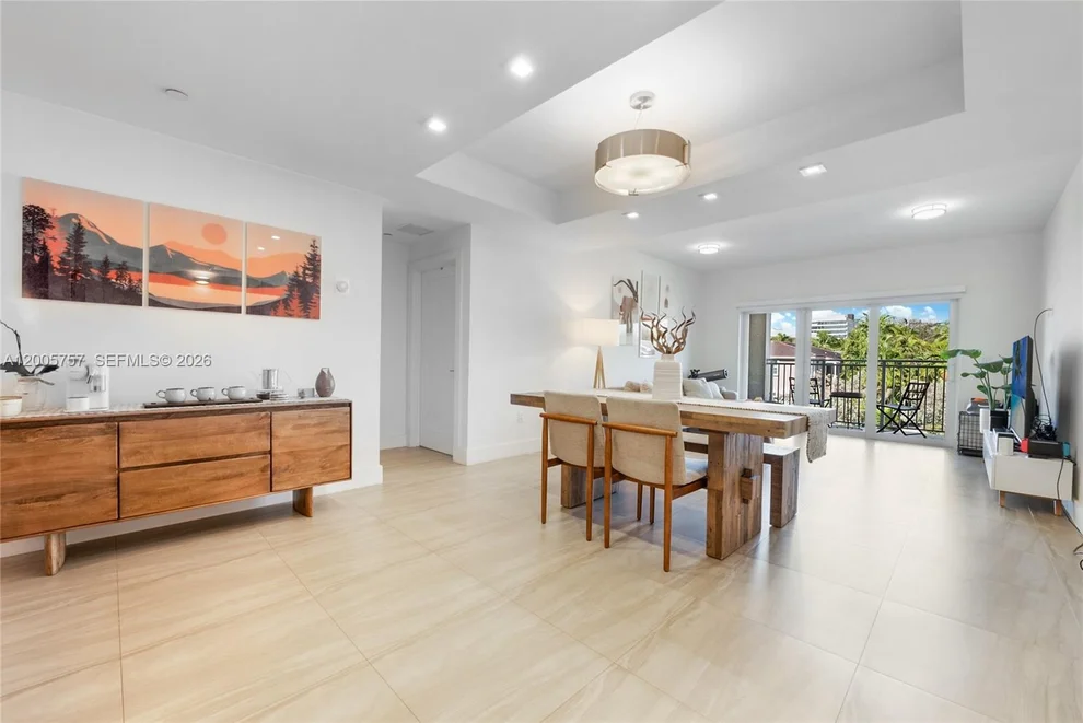 Unit for sale at 120 Salamanca Ave, Coral Gables, FL 33134