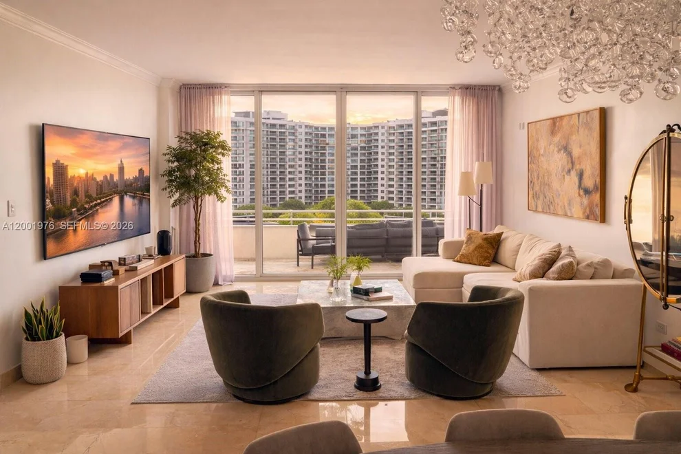 Unit for sale at 848 Brickell Key Dr, Miami, FL 33131