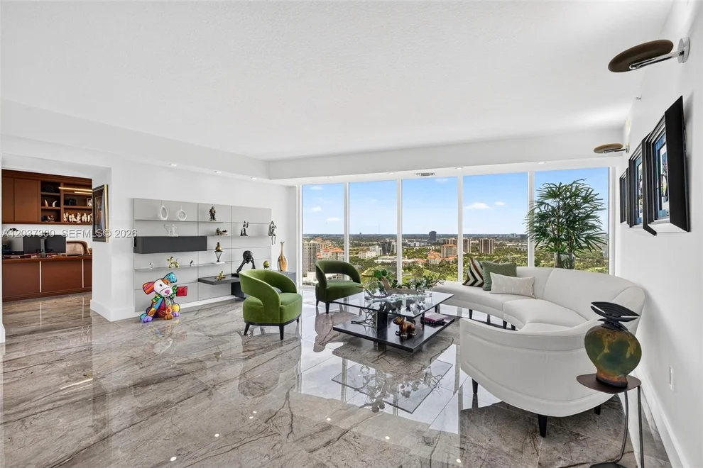 Unit for sale at 3370 Hidden Bay Dr, Aventura, FL 33180