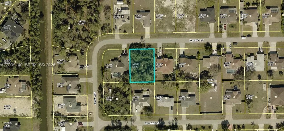 Unit for sale at 5217 Beauty St., Lehigh Acres, FL 33971