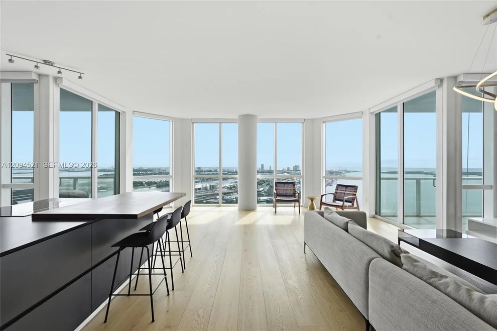 Unit for sale at 244 Biscayne Blvd, Miami, FL 33132