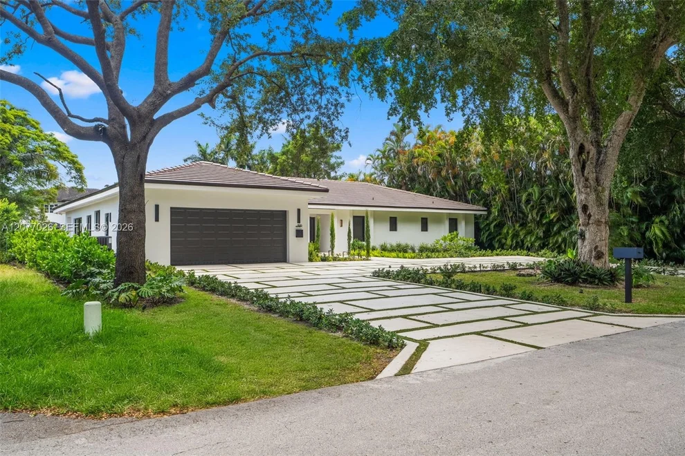 Unit for sale at 1520 Lugo Ave, Coral Gables, FL 33156