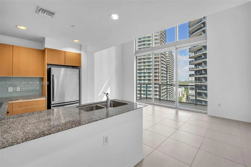 Unit for sale at 1050 Brickell Ave, Miami, FL 33131