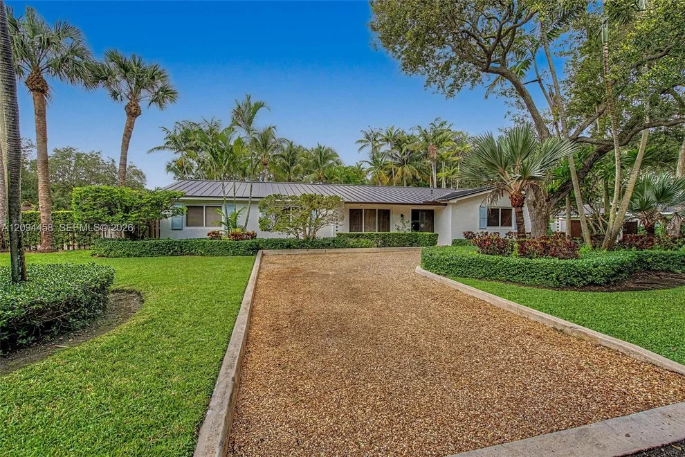 Unit for sale at 16140 SW 74th Pl, Palmetto Bay, FL 33157