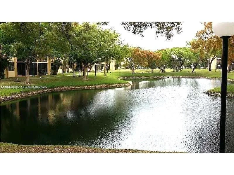 Unit for sale at 3253 Foxcroft Rd, Miramar, FL 33025