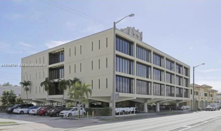 Unit for sale at 420 S Dixie Hwy, Coral Gables, FL 33146