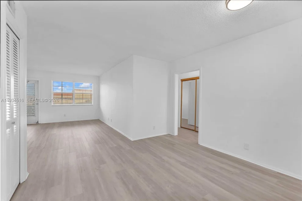 Unit for sale at 1280 NW 43rd Ave, Lauderhill, FL 33313