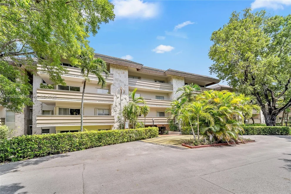 Unit for sale at 1205 Mariposa Ave, Coral Gables, FL 33146