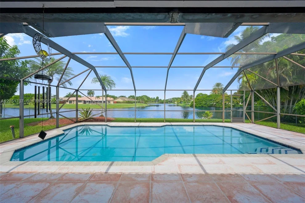 Unit for sale at 5521 Hawkes Bluff Ave, Davie, FL 33331
