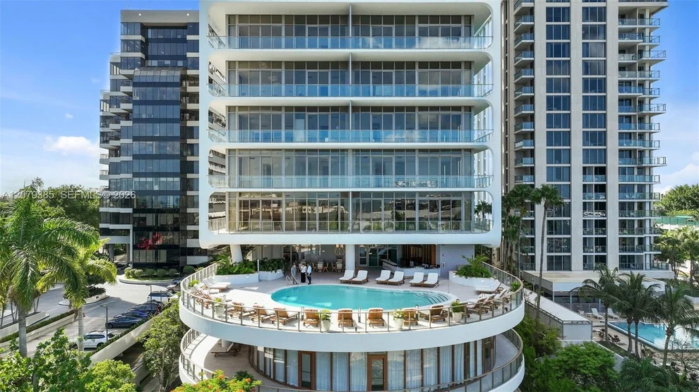 Unit for sale at 2678 Tigertail Ave, Miami, FL 33133