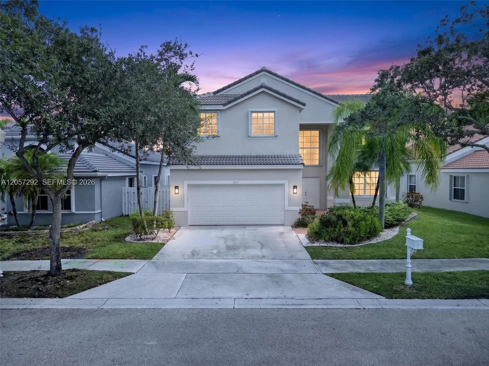 Unit for sale at 1012 Cedar Falls Dr, Weston, FL 33327