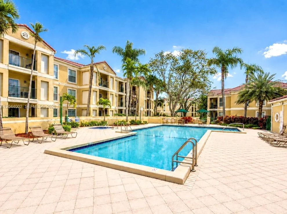977 Riverside Drive