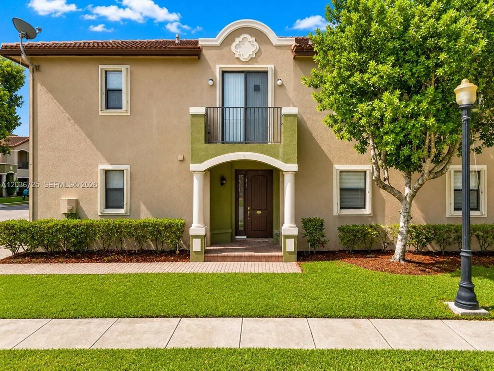 Unit for sale at 678 NE 33rd Ter, Homestead, FL 33033